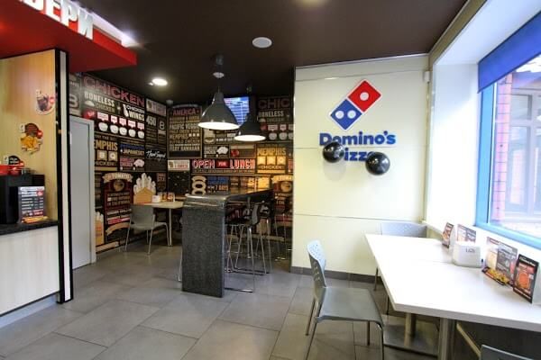 Dominos9