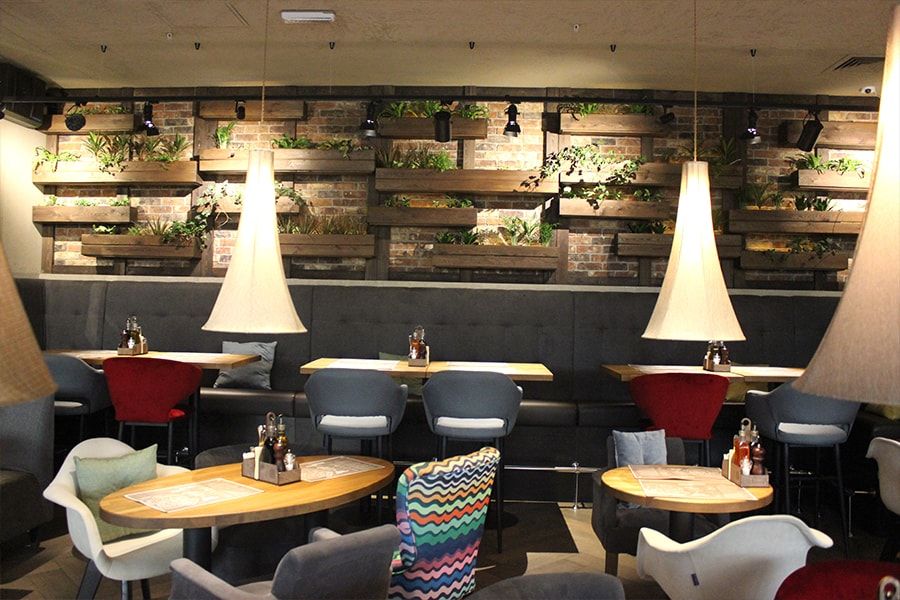 Интерьер ресторана Osteria Mario — атмосфера старой Италии